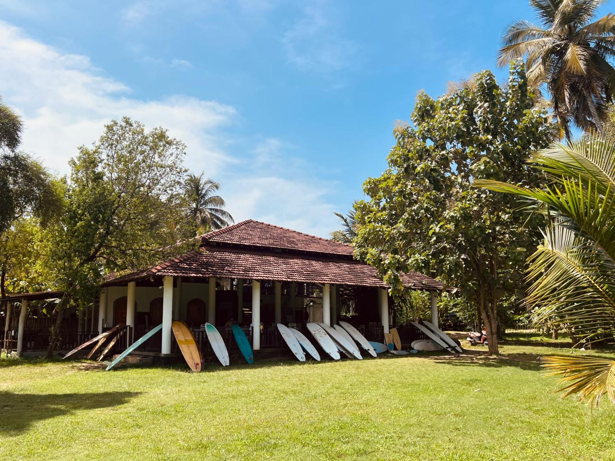 Calma - Surf, Yoga & Coffee On A Private Beach Dikwella Luaran gambar