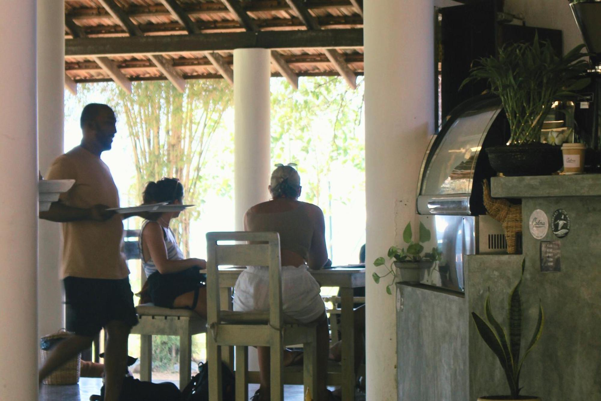 Calma - Surf, Yoga & Coffee On A Private Beach Dikwella Luaran gambar