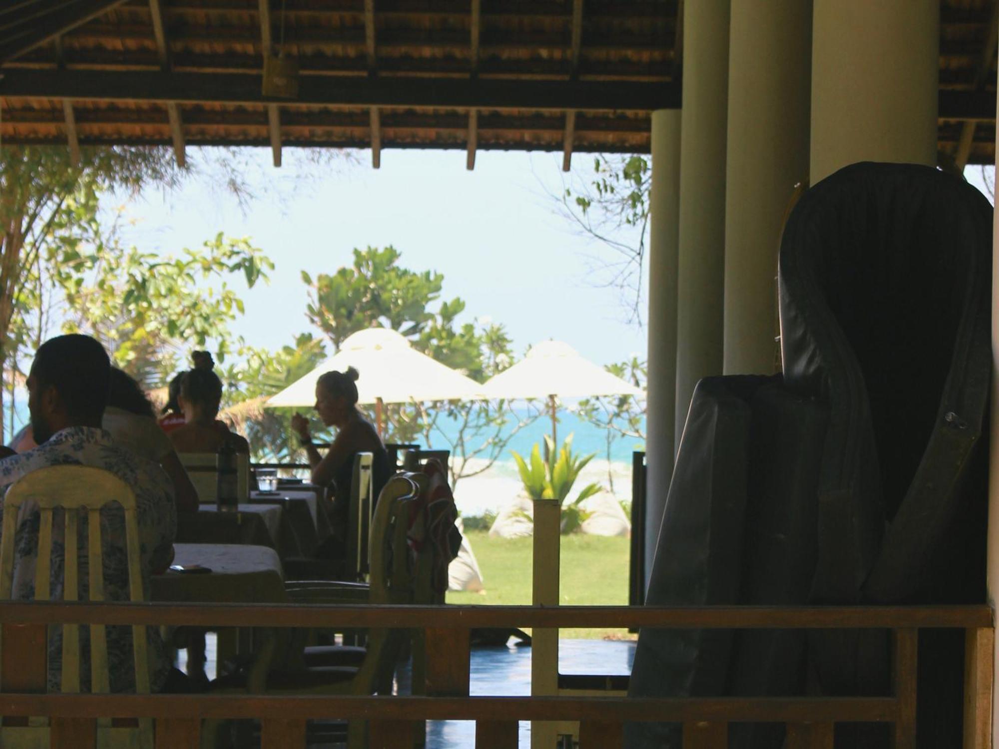 Calma - Surf, Yoga & Coffee On A Private Beach Dikwella Luaran gambar