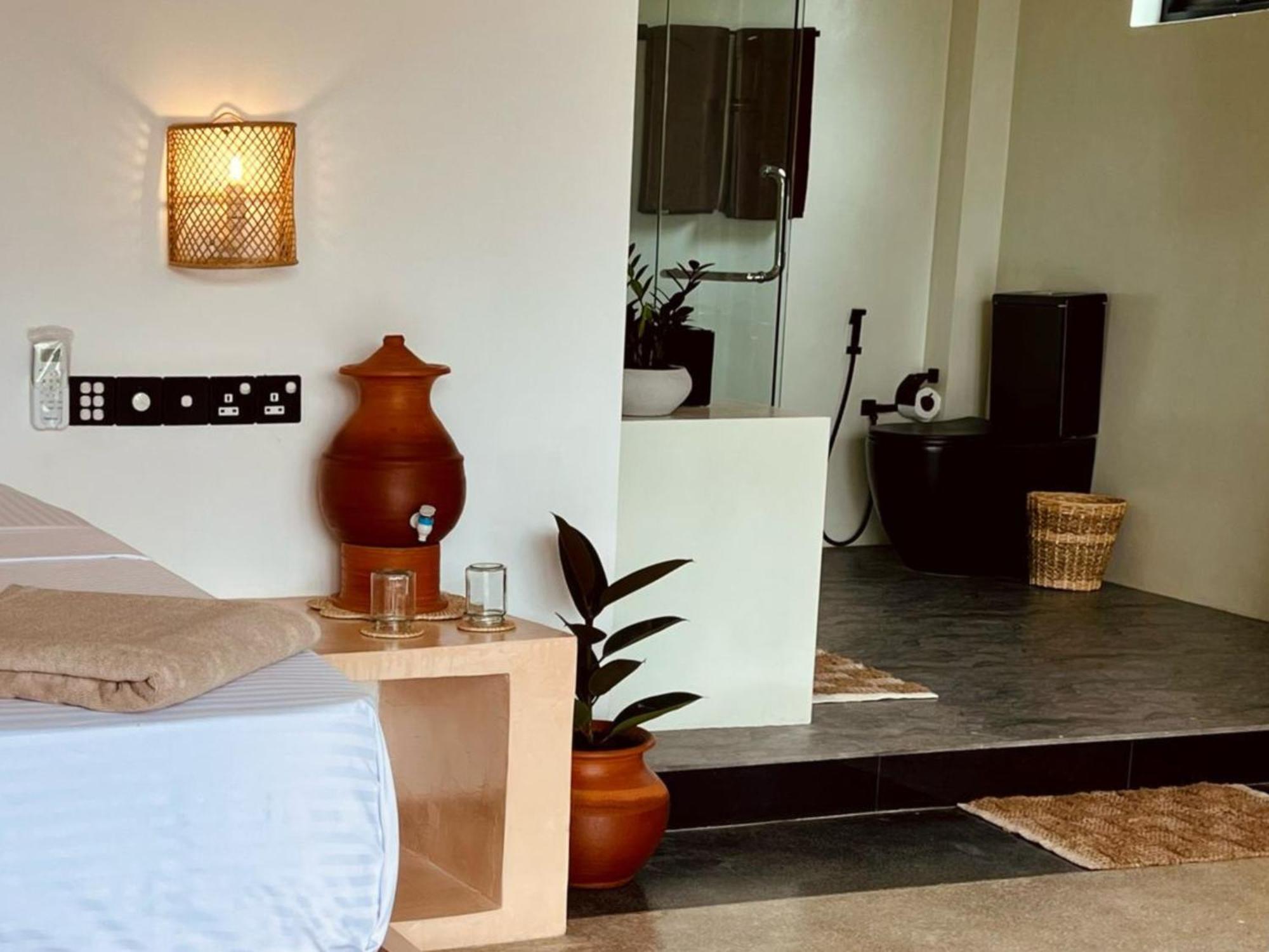 Calma - Surf, Yoga & Coffee On A Private Beach Dikwella Luaran gambar